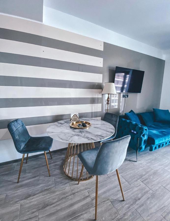 Mamaia Luxury Studio Apartment T Exterior photo