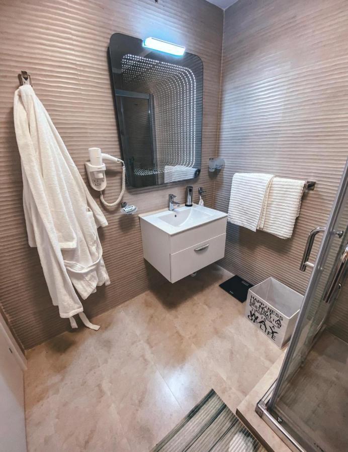 Mamaia Luxury Studio Apartment T Exterior photo